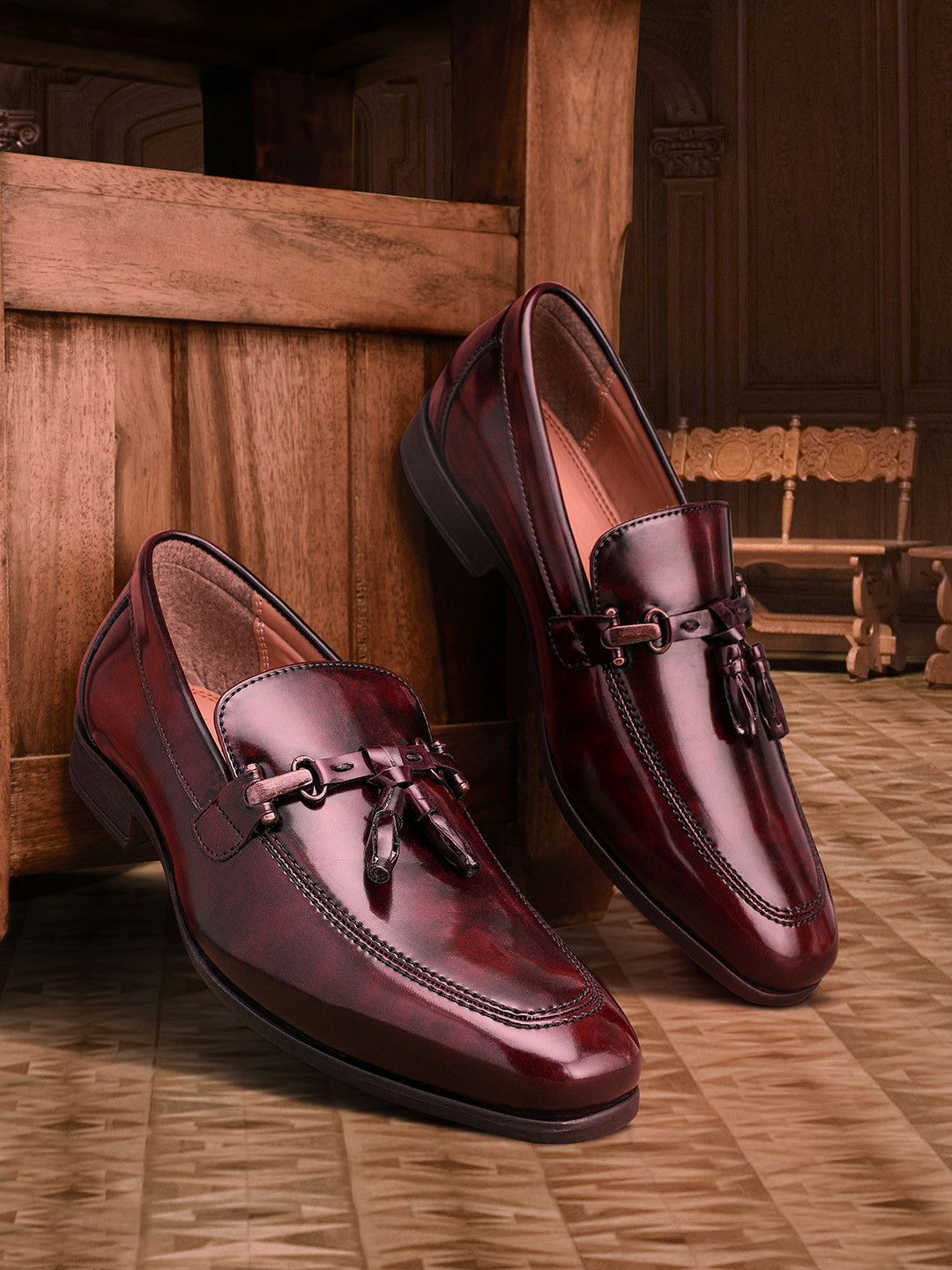 House of Pataudi Men Burgundy Solid Handcrafted Leather Party Tasselled Loafers