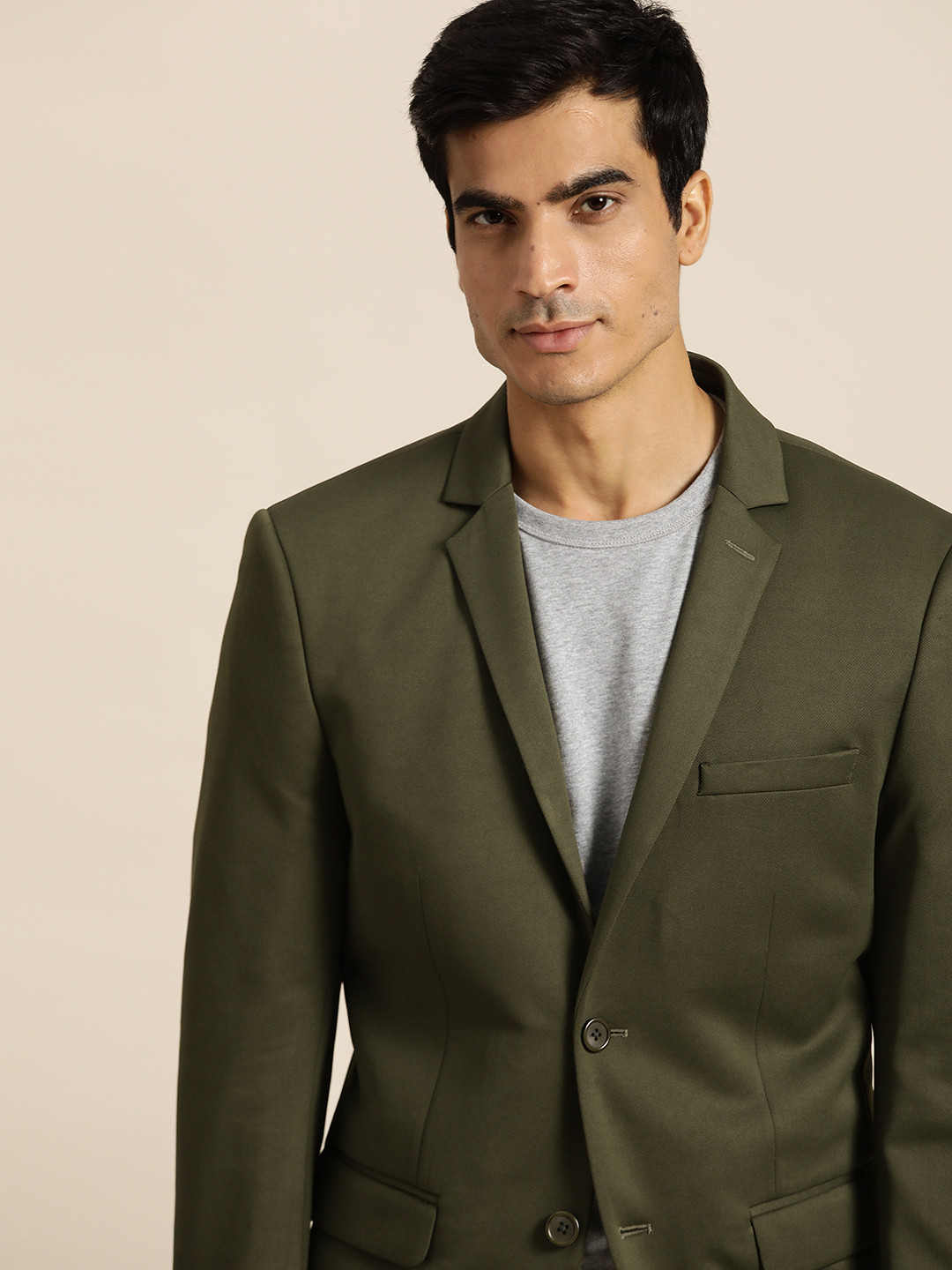 INVICTUS Men Olive Green Solid Slim Fit Single-Breasted Smart Casual Blazer