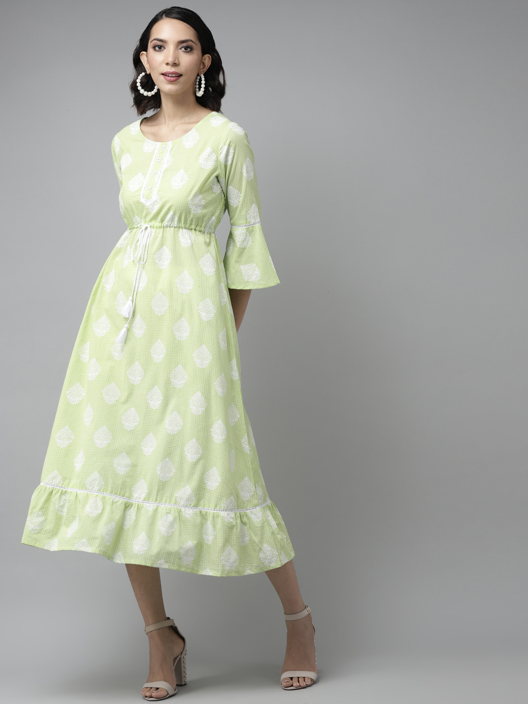 Amirah s Green & White Ethnic Motifs Ethnic A-Line Midi Dress