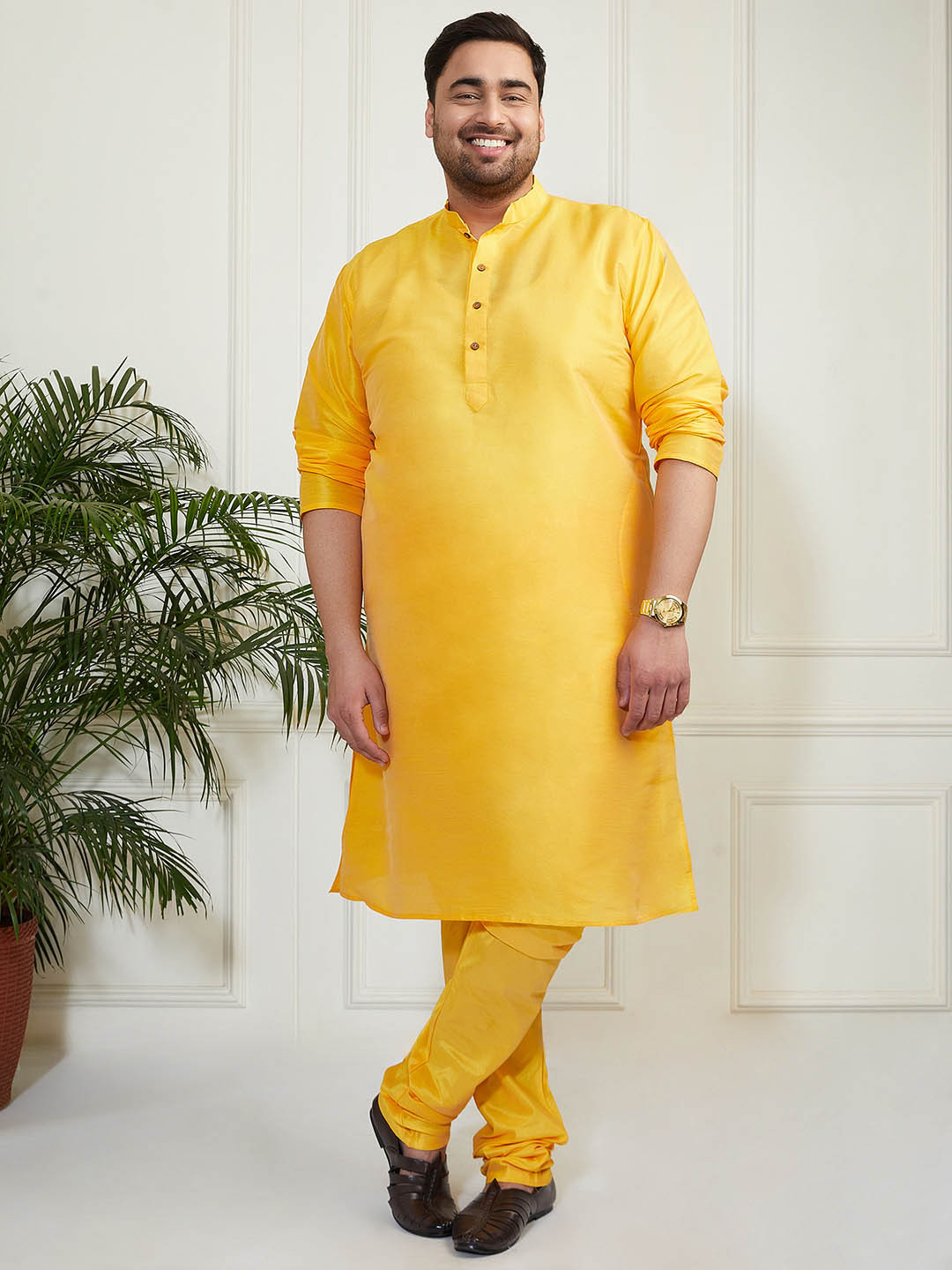 VASTRAMAY Men Yellow Ethnic Kurta with Churidar