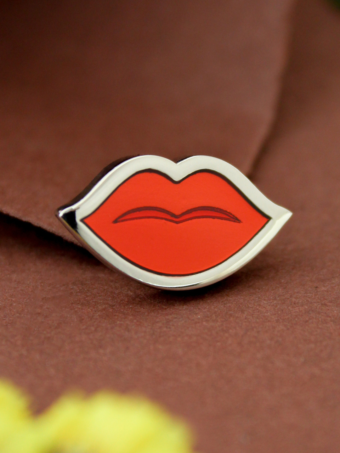 Peluche Men The Casanova Lapel Pin