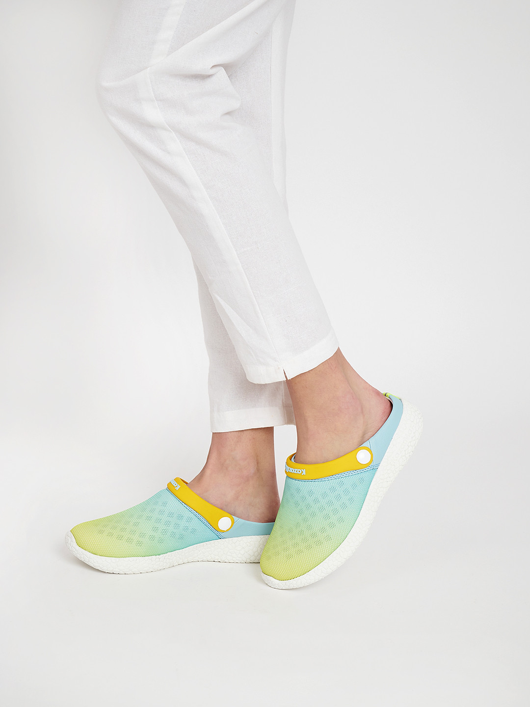 KazarMax Women Yellow & Turquoise Blue Printed Clogs