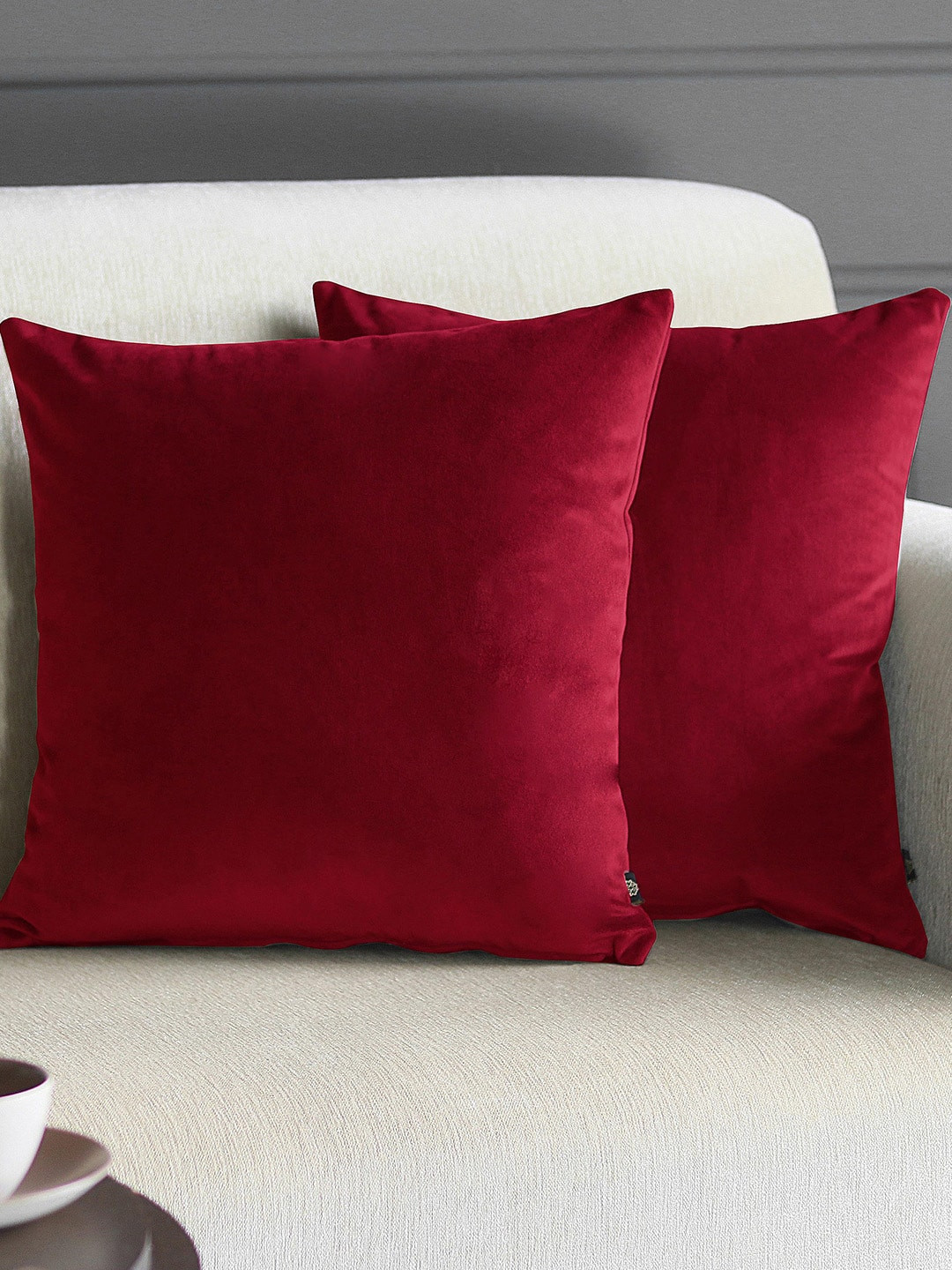 GM Red Set of 2 Square Cushion Covers