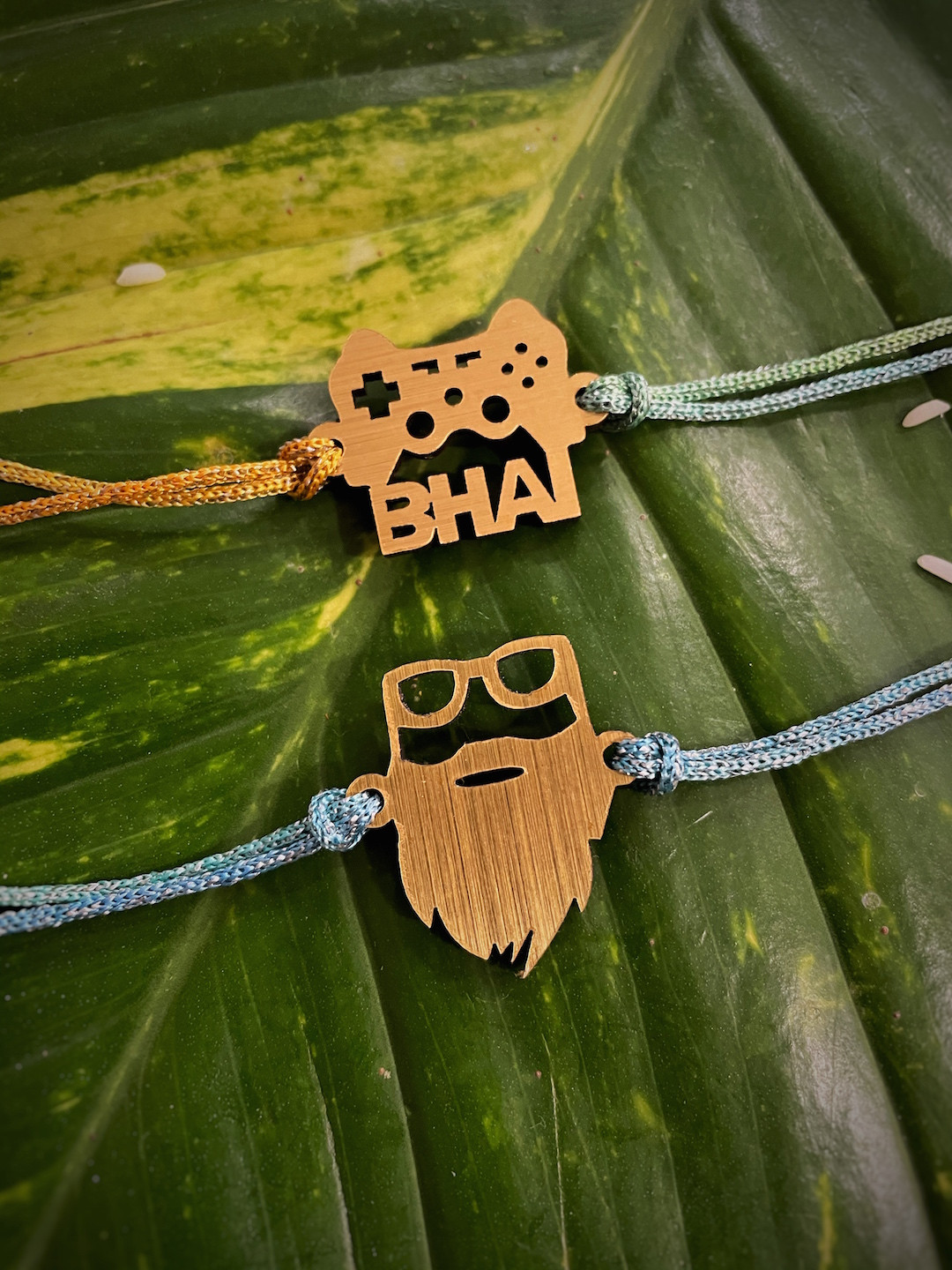 Digital Dress Room Men Gold Mauli Thread Rakhi Combo