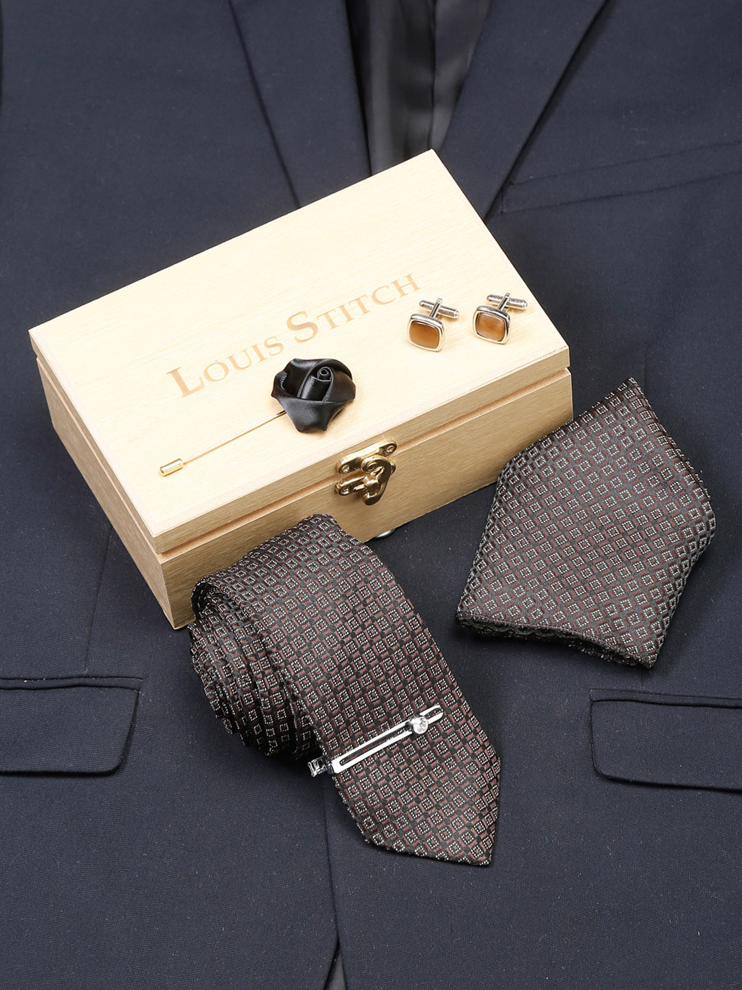 Louis Stitch Men Chocolate Brown Italian Silk Necktie Accessory Gift Set