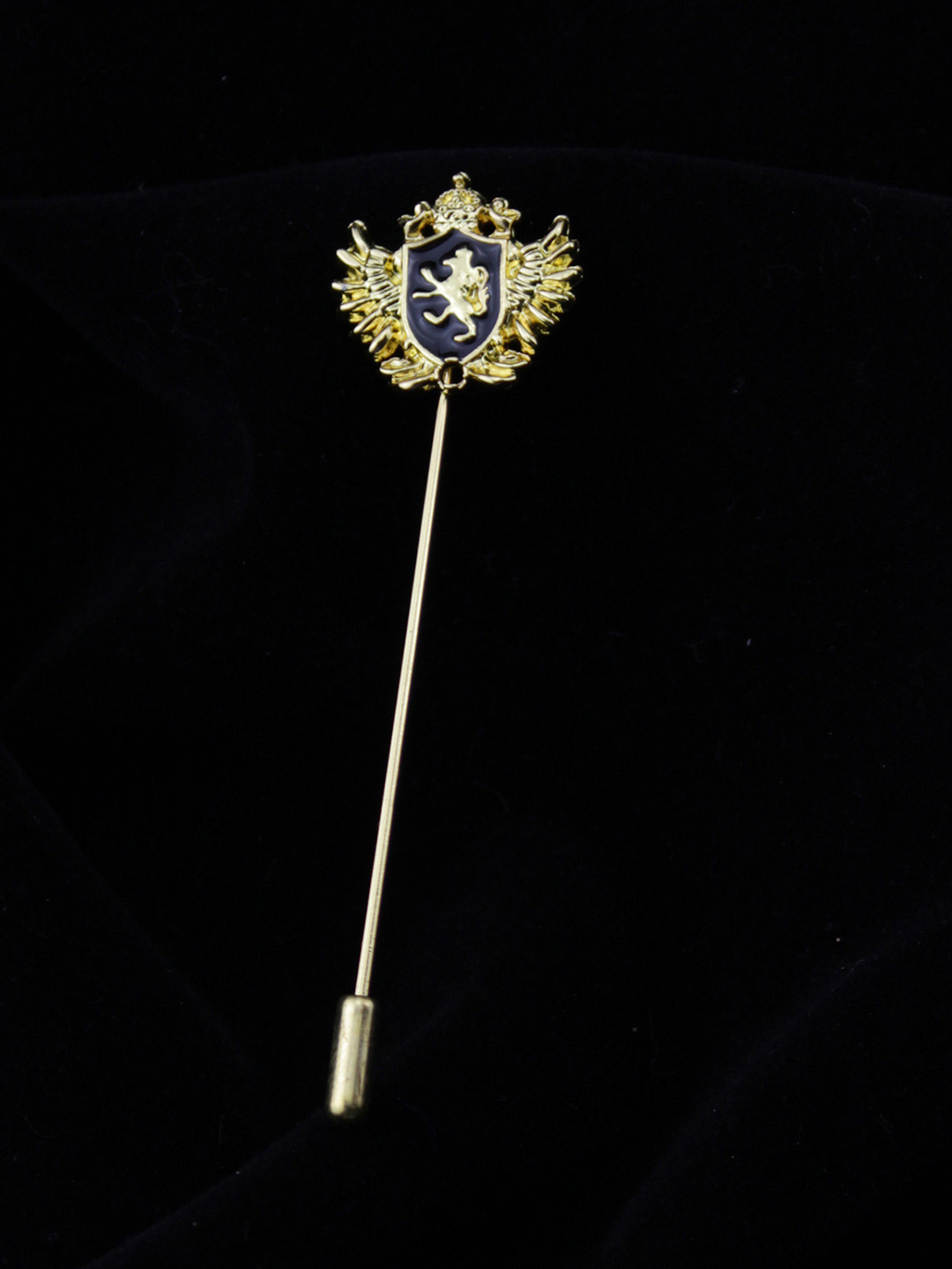 PELUCHE Black & Gold-Toned Coat Of Arms Brooch Lapel Pin