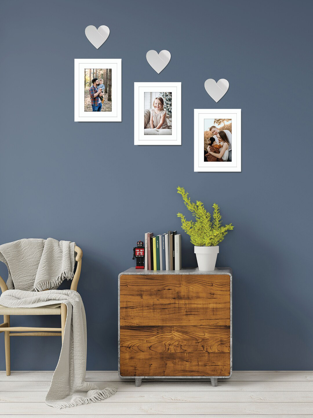RANDOM Set Of 3 White Solid Individual Wall Photo Frames With 3 Heart Plaque