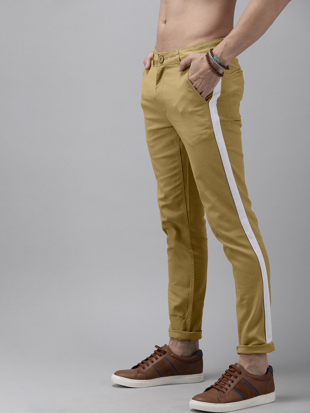 Roadster Men Khaki Trousers