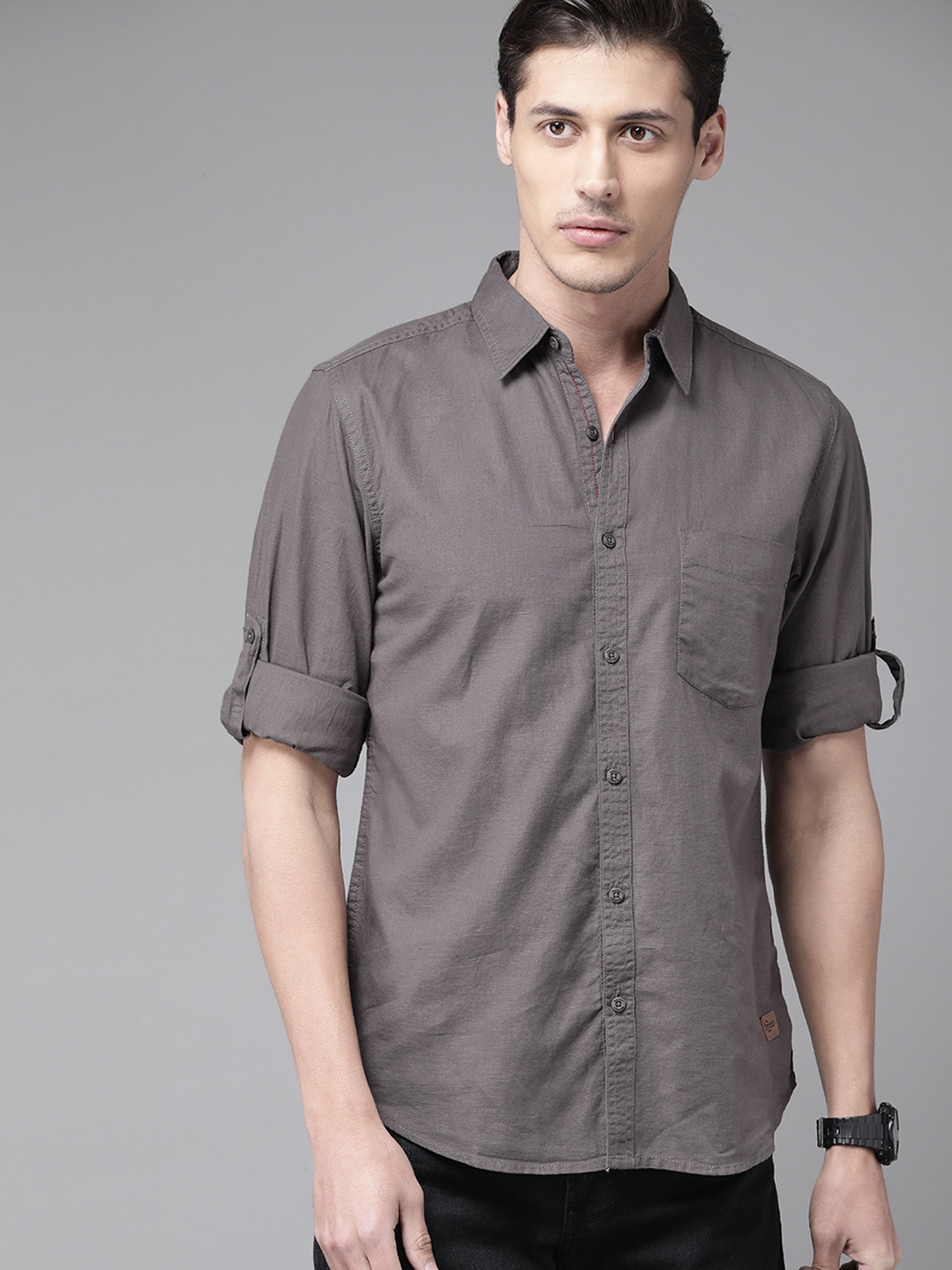 Roadster Men Charcoal Grey with a Tinge of Brown  Cotton Solid  Casual Shirt
