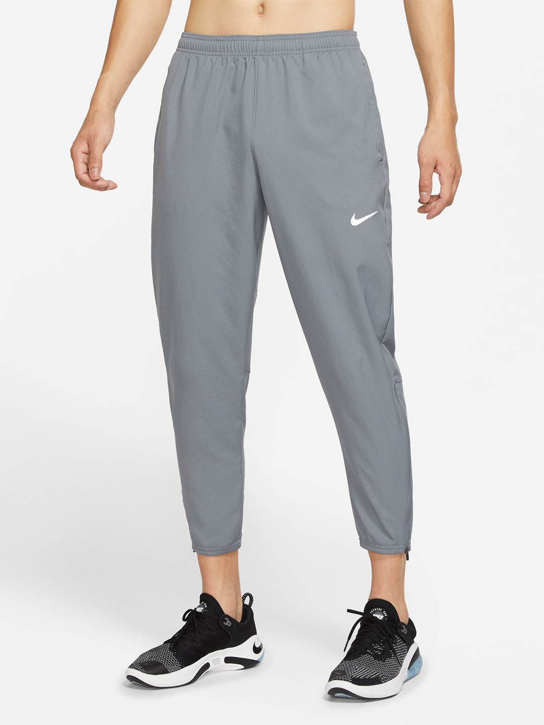 Nike Men Grey Dri-FIT Challenger Trackpants