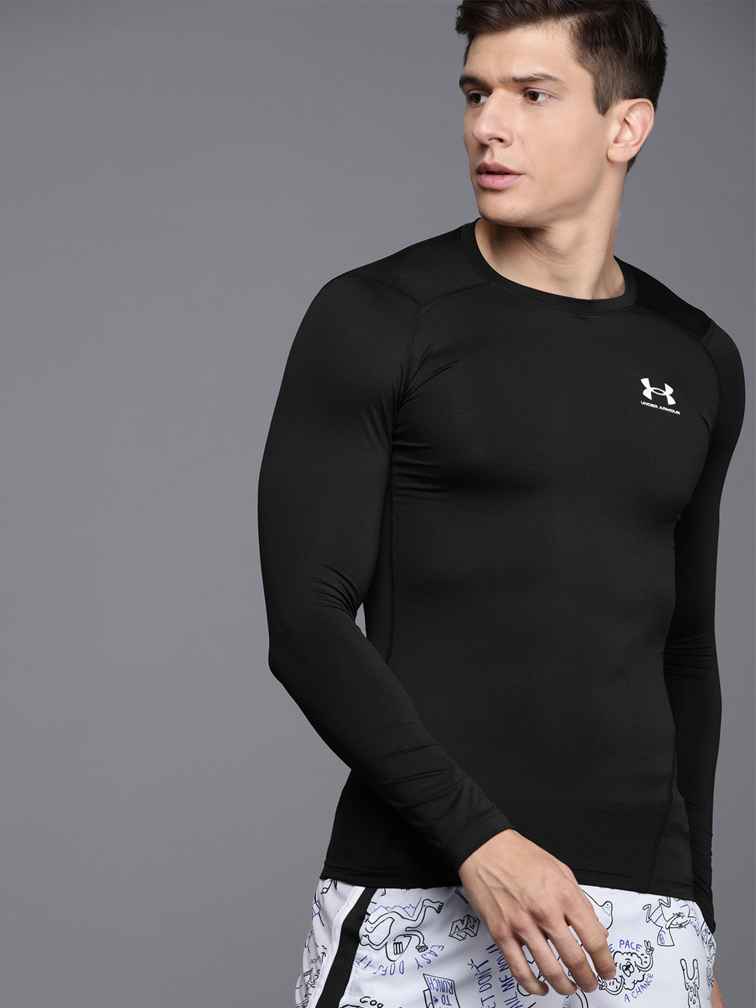 UNDER ARMOUR Men Black Brand Logo Compression Heat Gear Armour Training or Gym T-shirt