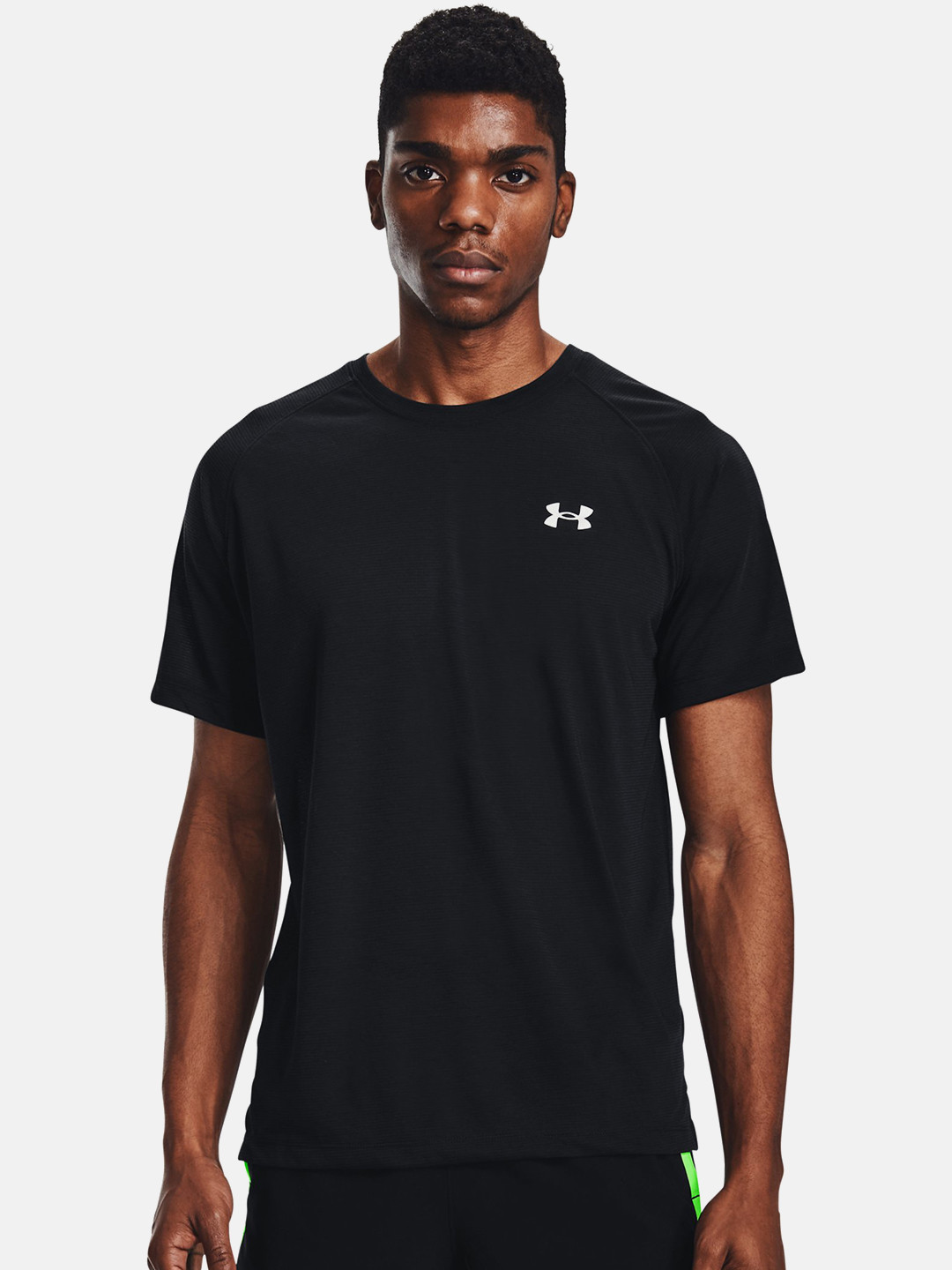 UNDER ARMOUR Men Black Streaker SS Brand Logo Printed Running T-shirt