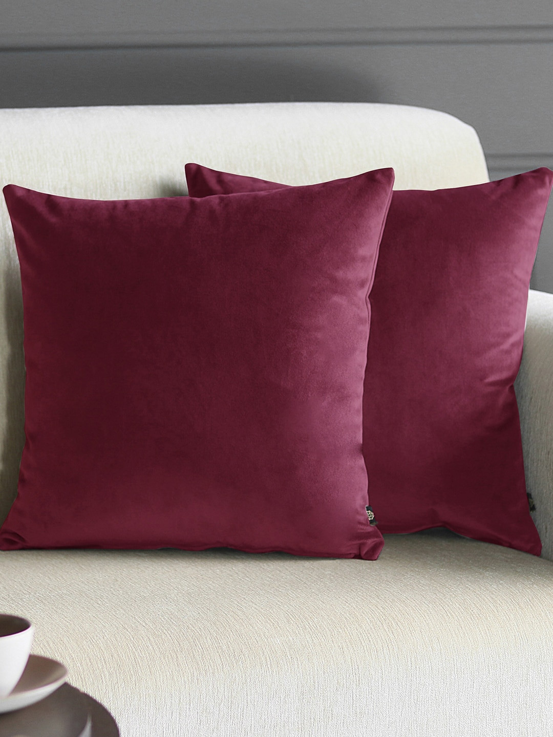 GM Red Set of 2 Square Cushion Covers