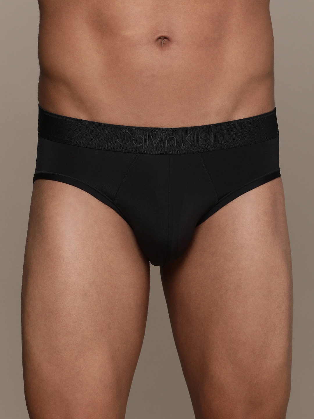 Buy Calvin Klein Underwear Men Briefs NB3633XAT ROUGE - Briefs for