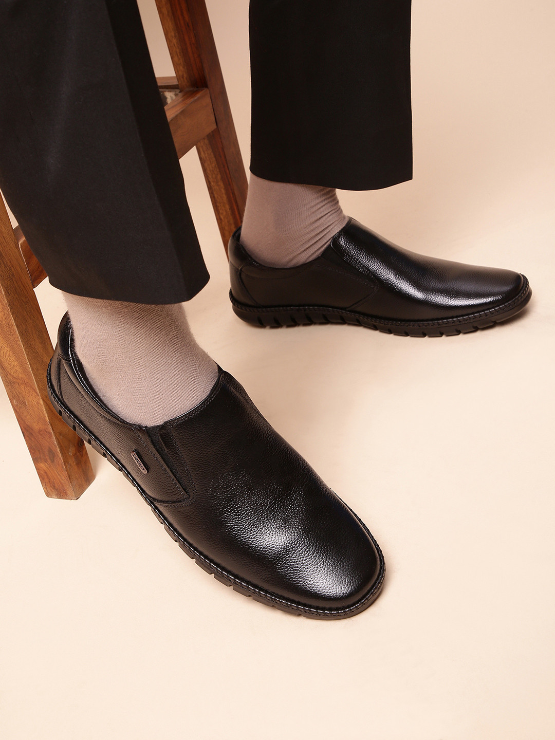 Liberty Men Black Textured Leather Brogues