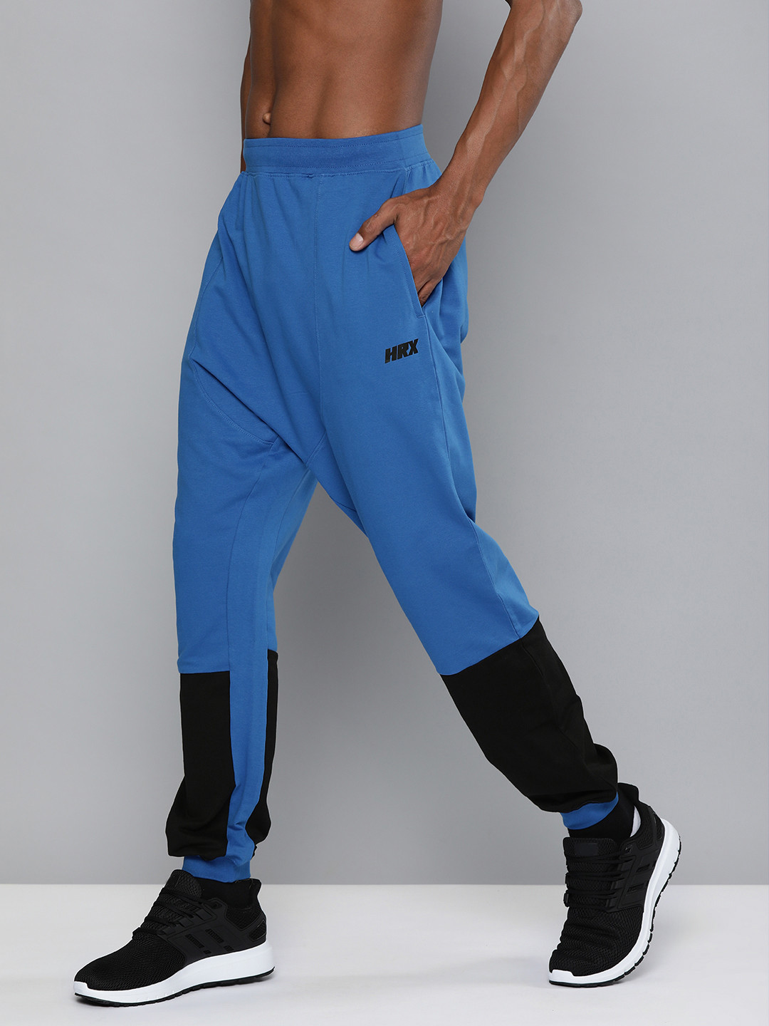 HRX By Hrithik Roshan Lifestyle Men Strong Blue Lycra Colourblock Joggers