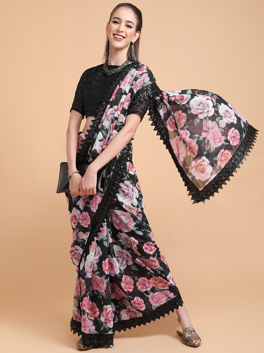 Sangria Women Black & Pink Floral Print Saree