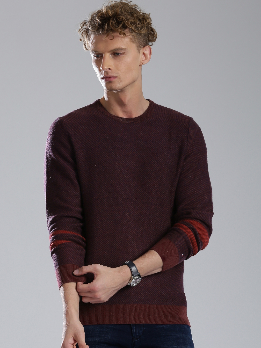 burgundy tommy hilfiger sweater