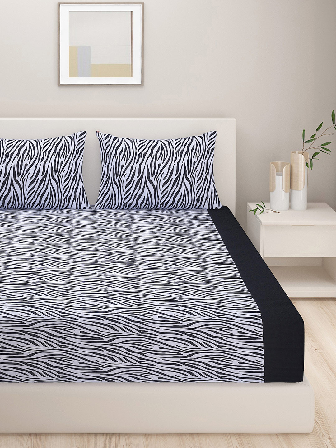 SWAYAM Mix N' Match Ze Black Abstract Cotton 180 TC Fitted King Fine Bedsheet with 2 Pillow Covers-72 x 75 inches