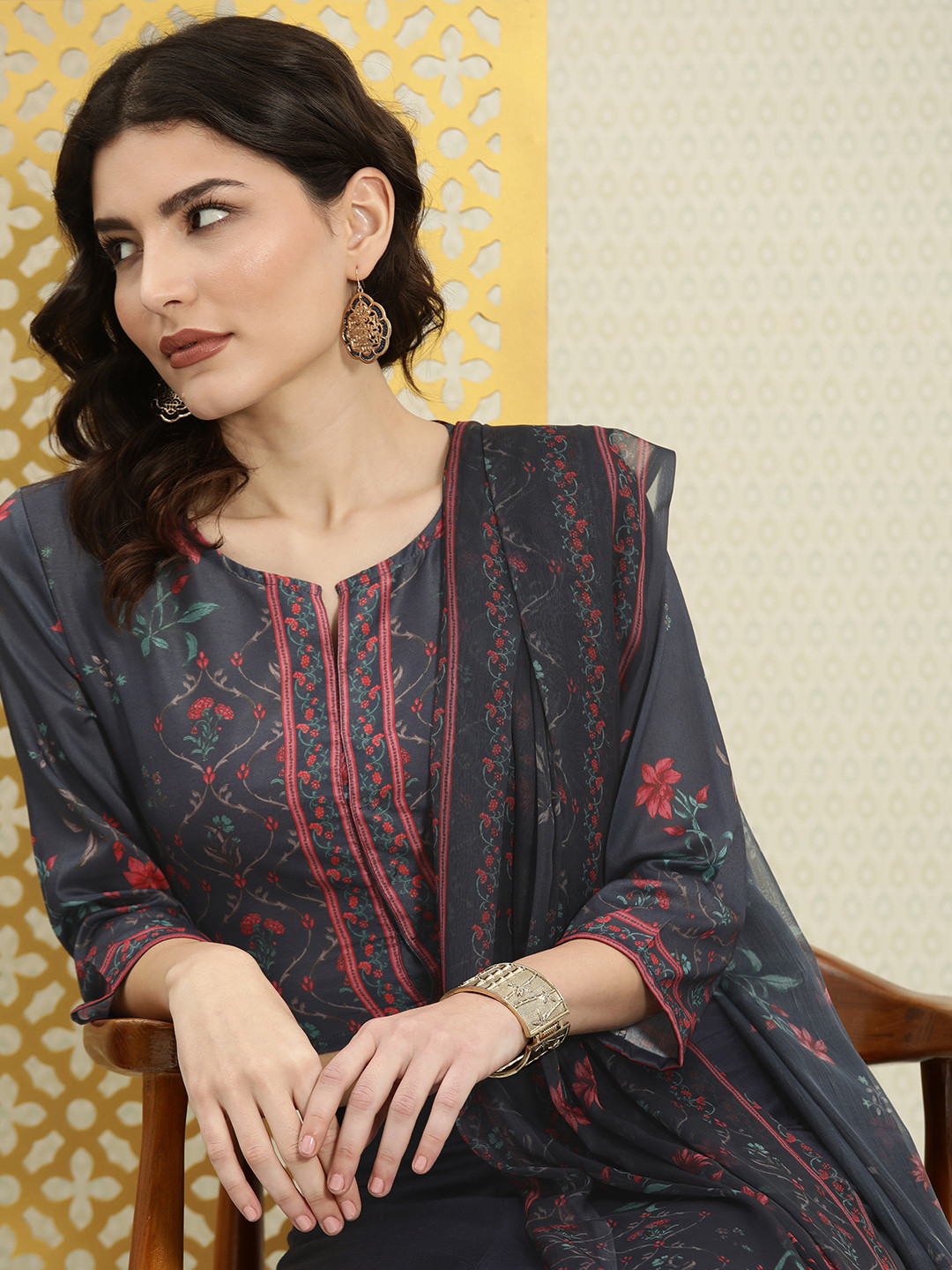 House of Pataudi Women Blue Printed Lehenga Choli