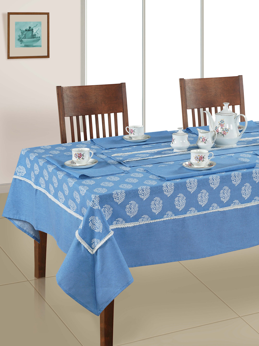 SWAYAM Blue & White 8-Pieces Printed Cotton 6-Seater Table Linen Set