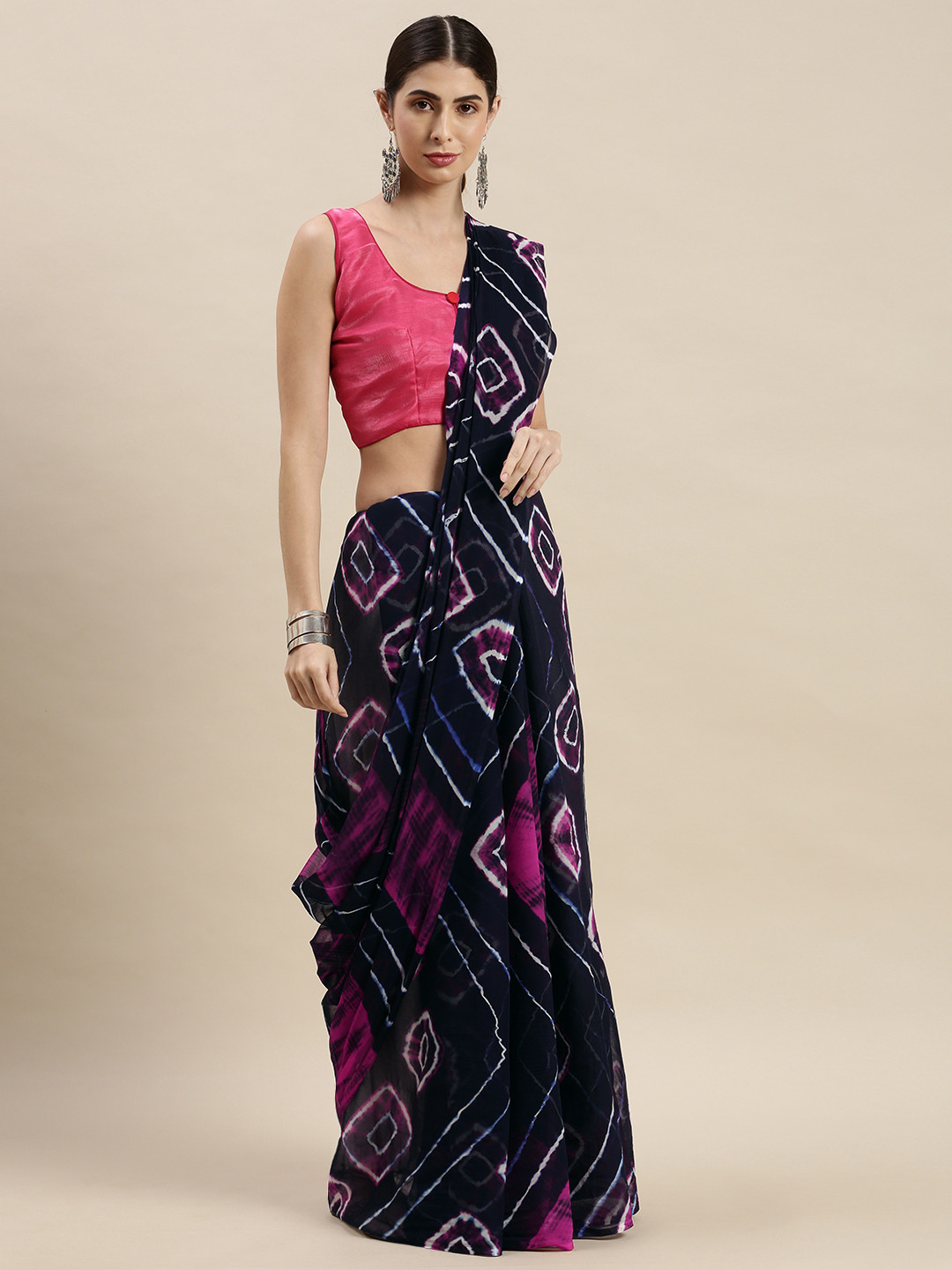 Geroo Jaipur Black & Pink Leheriya Saree