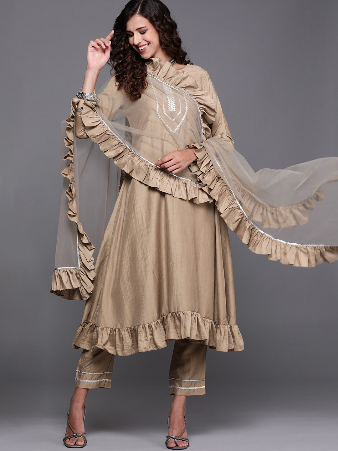 Inddus Women Beige Gotta Patti Yoke Kurta with Trousers & Net Dupatta