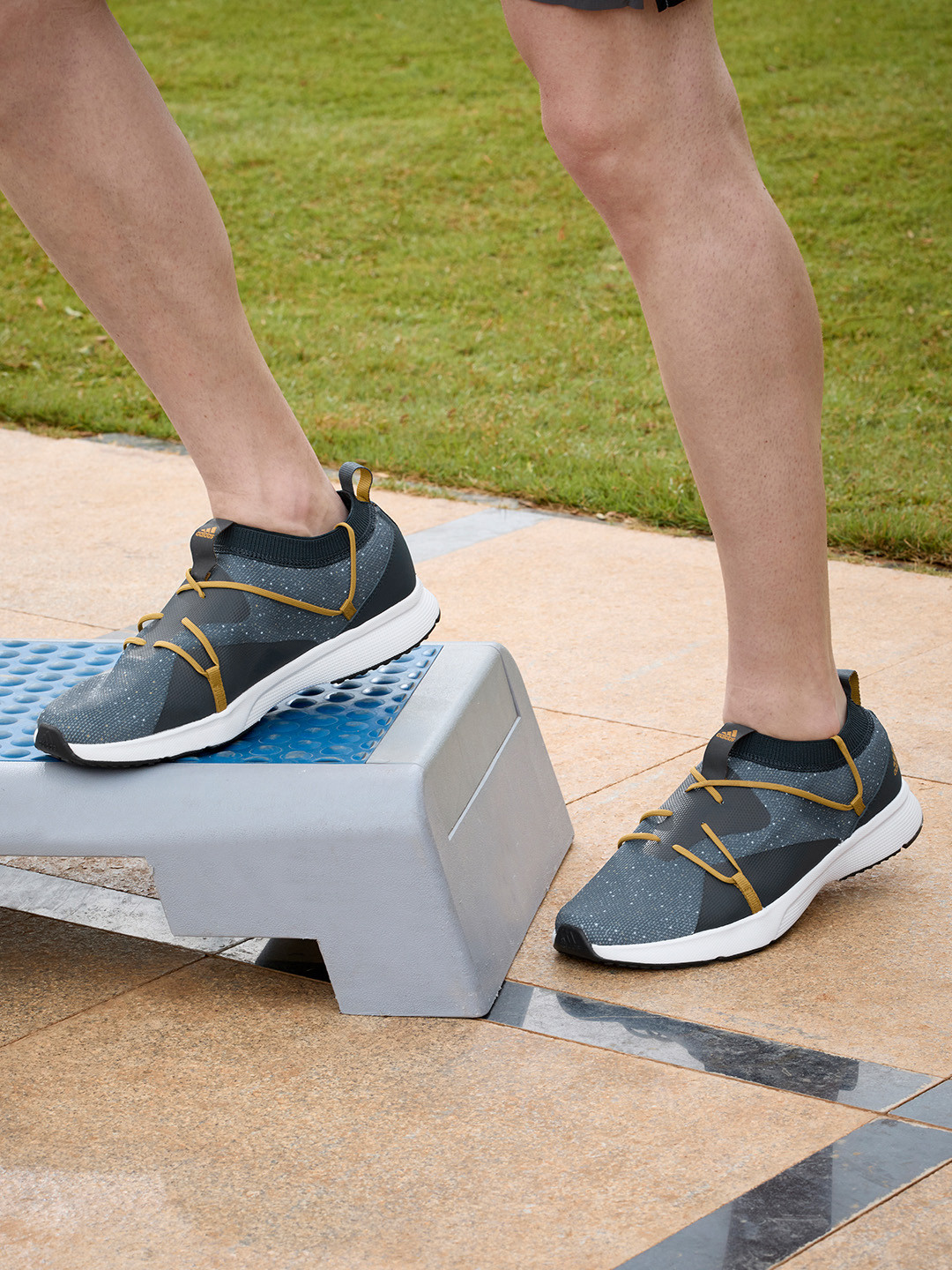 ADIDAS Men Navy Blue & Mustard Yellow Woven Design Magnificeo Running Shoes