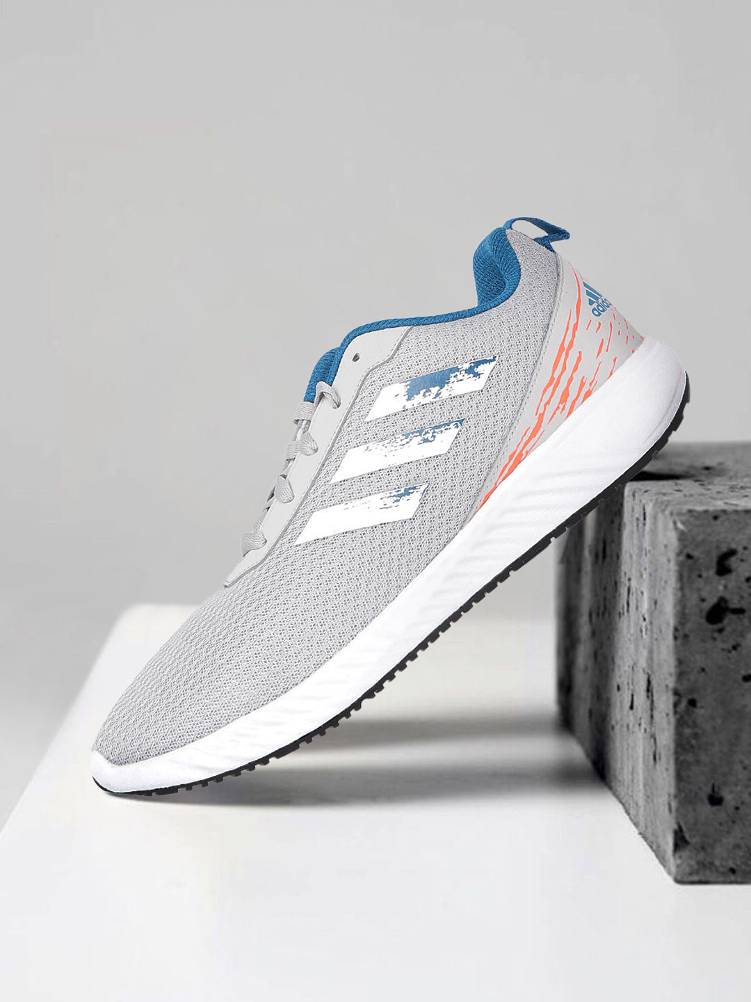 ADIDAS Men Grey Woven Design Adifloss Running Shoes