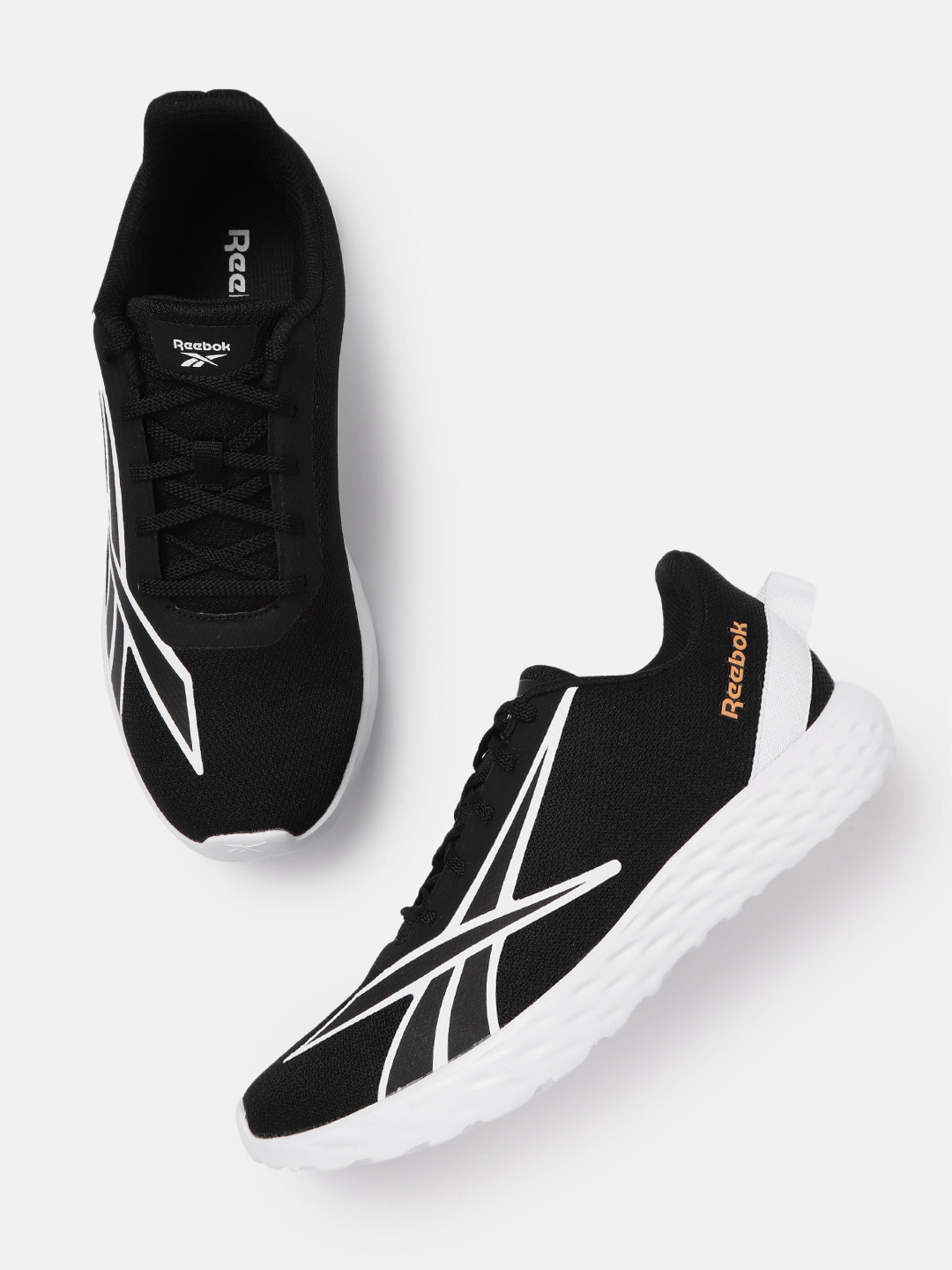 Reebok Men Black & White Woven Design Espinar Running Shoes