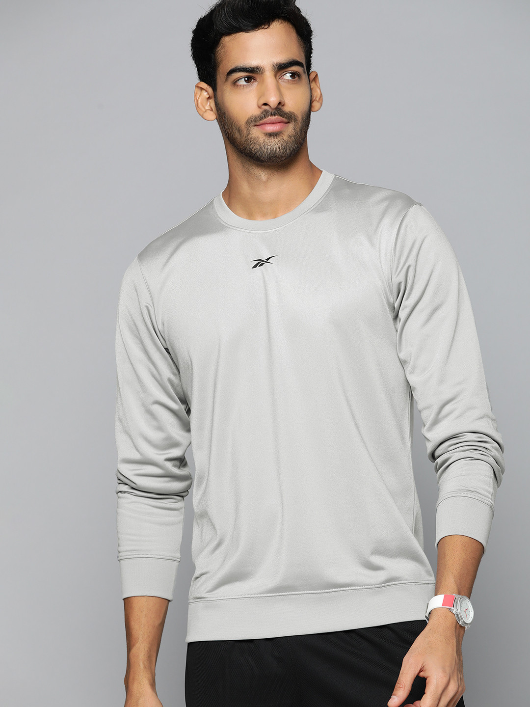 Reebok Men Grey Solid FND Training Sweatshirt