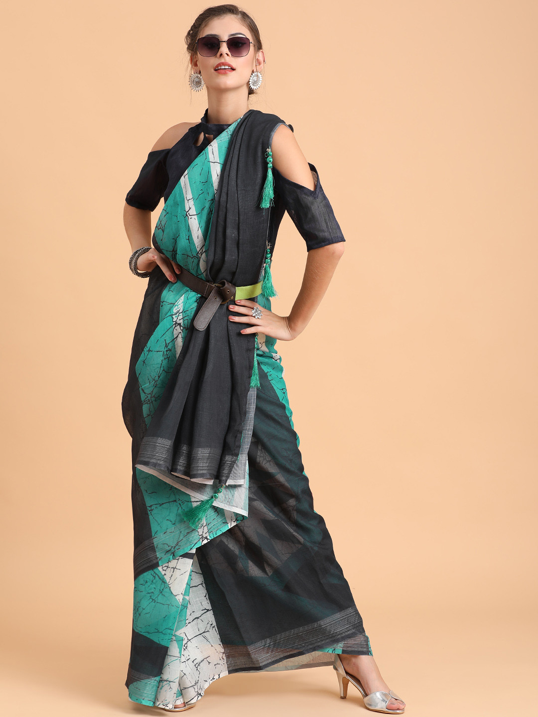 Sangria Navy Blue & Green Beads and Stones Pure Linen Saree