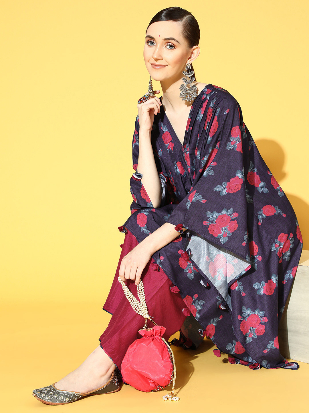 Varanga Floral Silk Blend Kurta Set