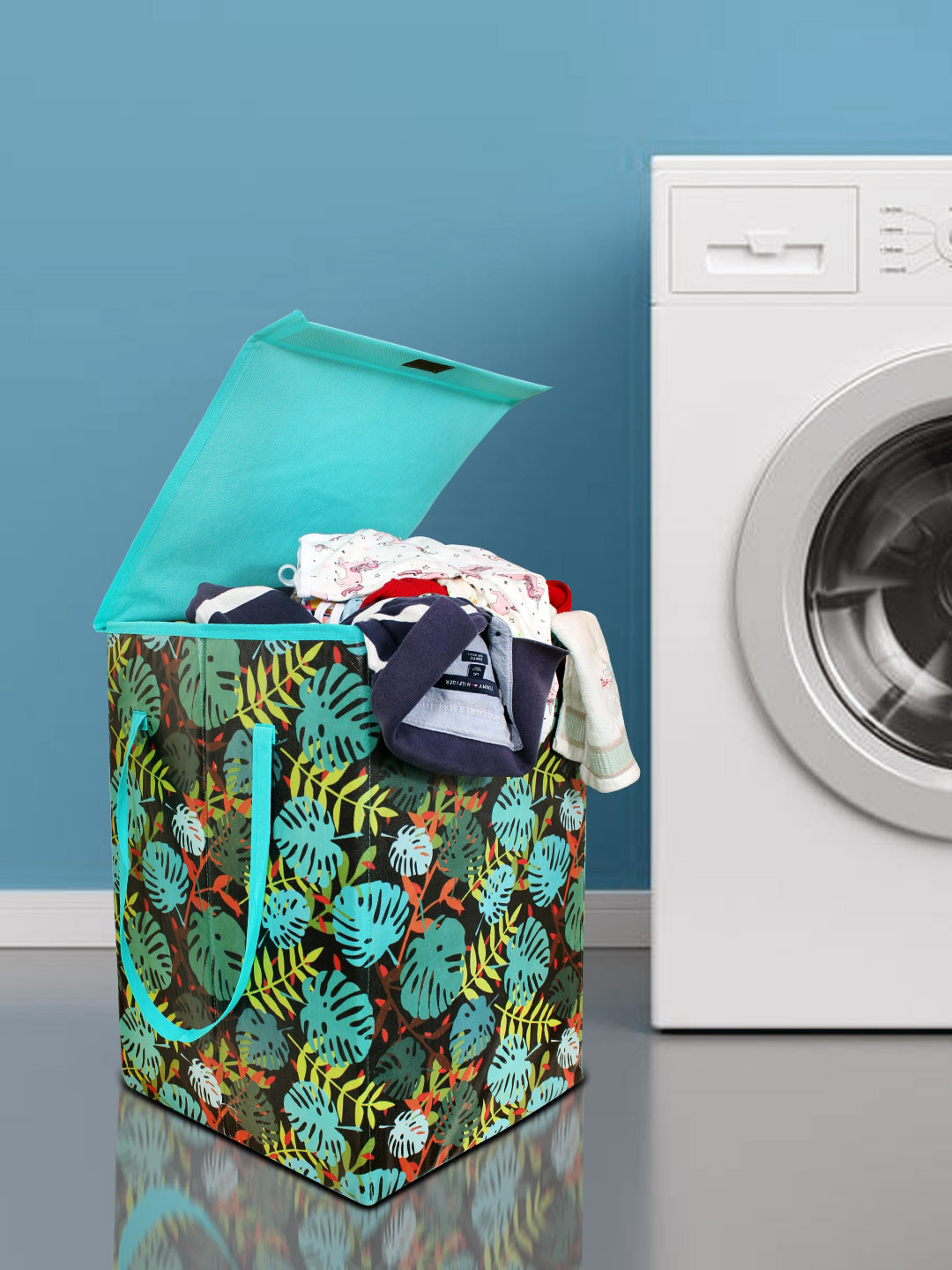 prettykrafts Green Printed Laundry Bag with Lid & Handle