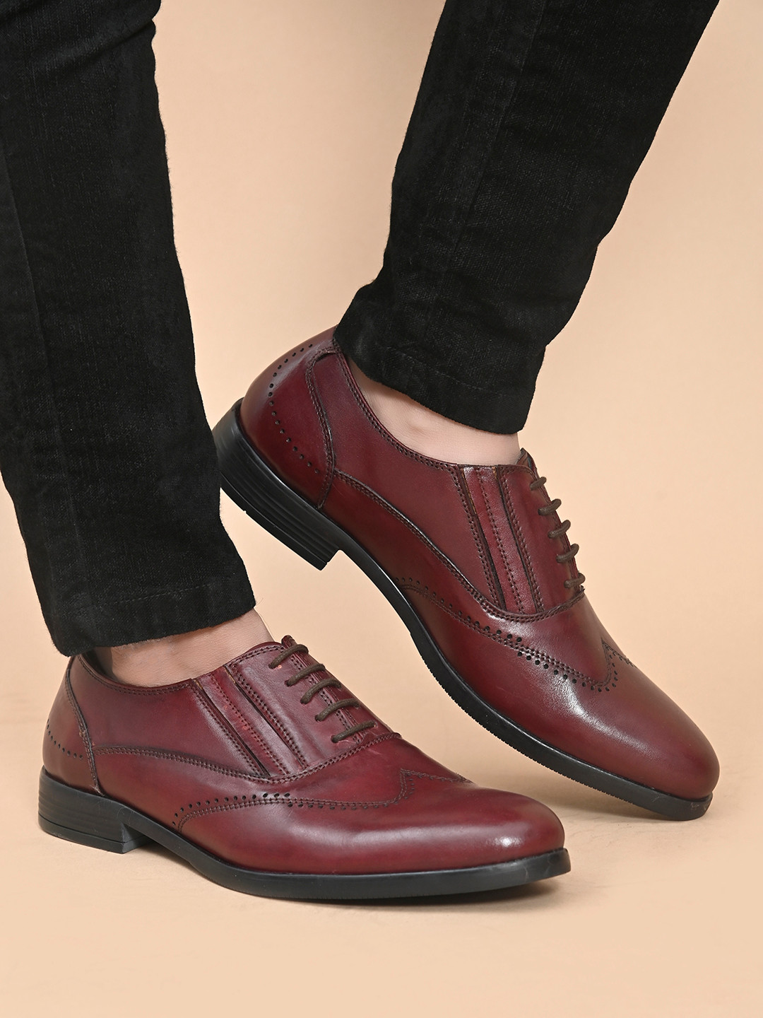 San Frissco Men Maroon Solid Leather Formal Brogues