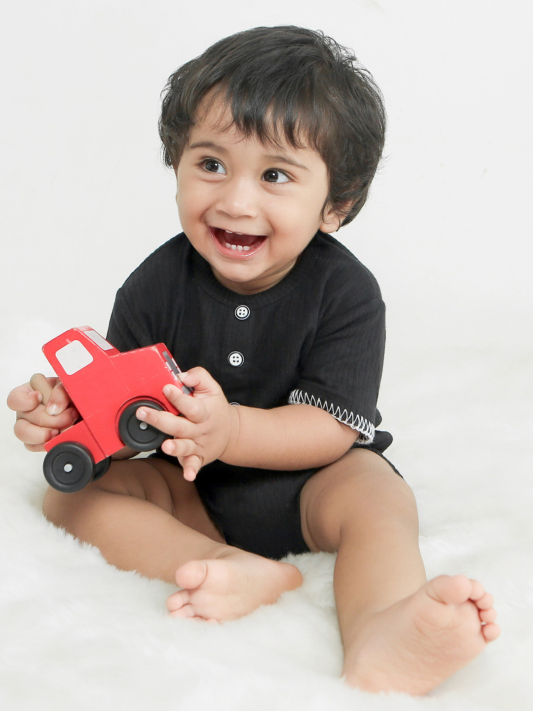 Softsens Infant Kids Black Short-Sleeved Ribbed Bodysuit