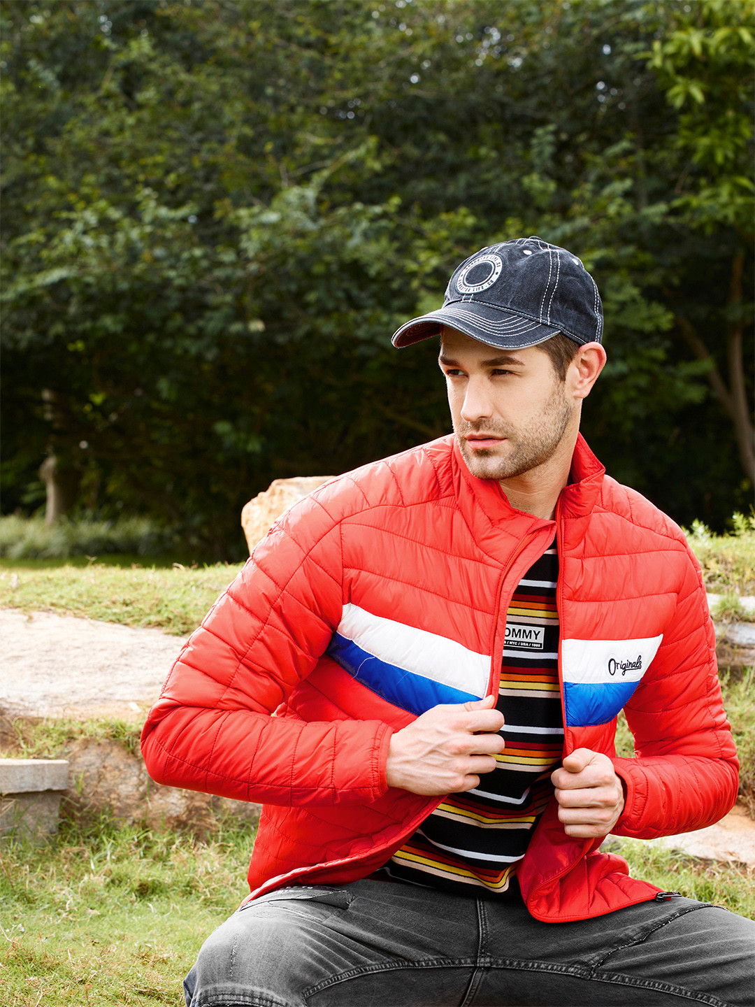 Jack & Jones Men Red Colourblocked Mock-Collar Puffer Jacket