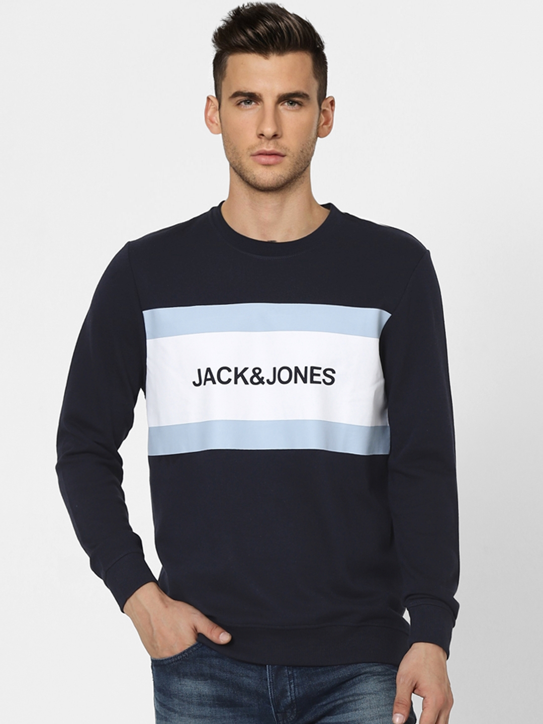 Imidlertid Skinnende Massakre Buy Jack & Jones Men Navy Blue & White Colourblocked Pullover Sweatshirt -  Sweatshirts for Men 14818804 | Myntra
