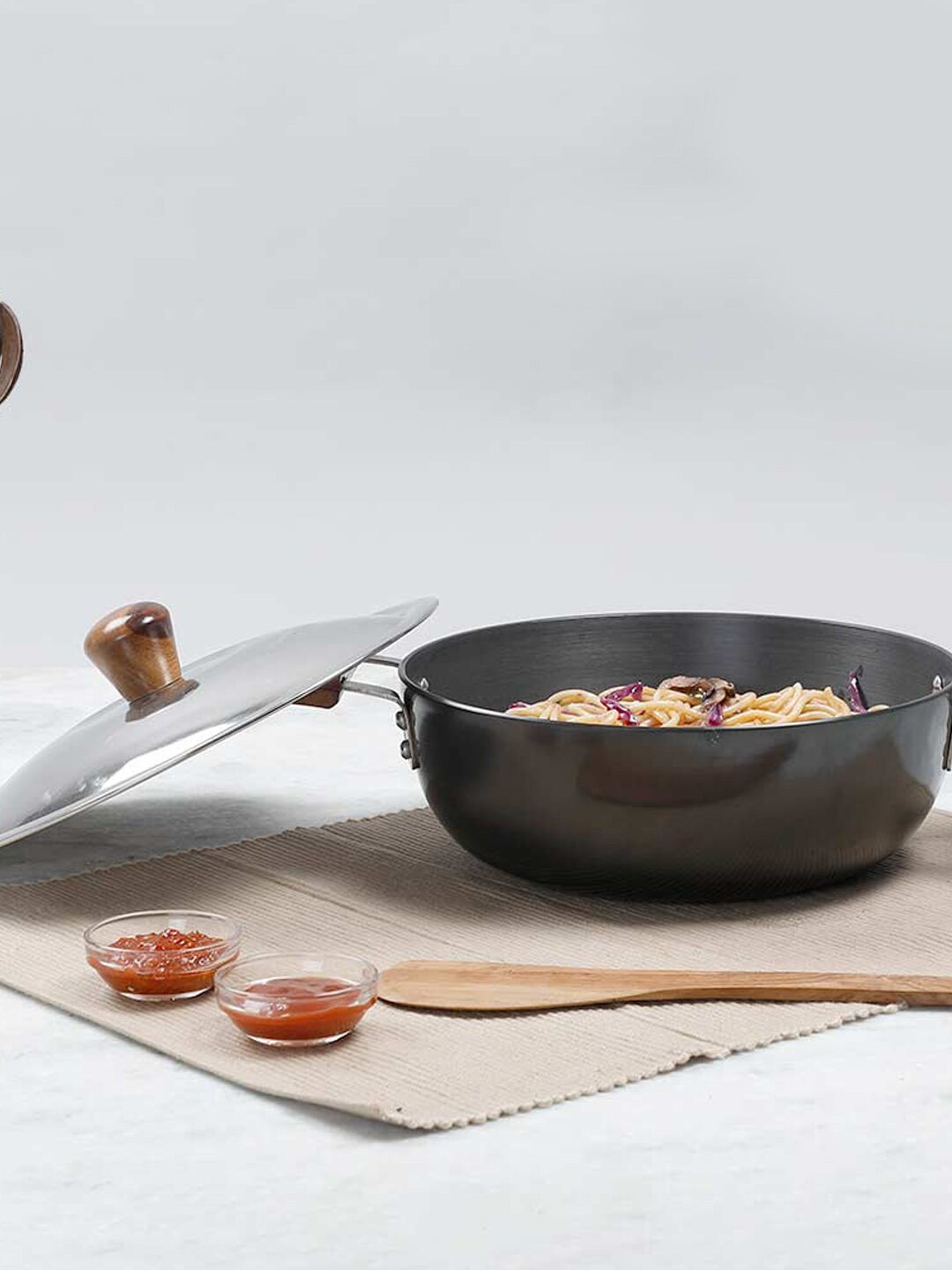 Wonderchef Black & Steel-Toned Solid Ebony Deep Kadhai With Lid