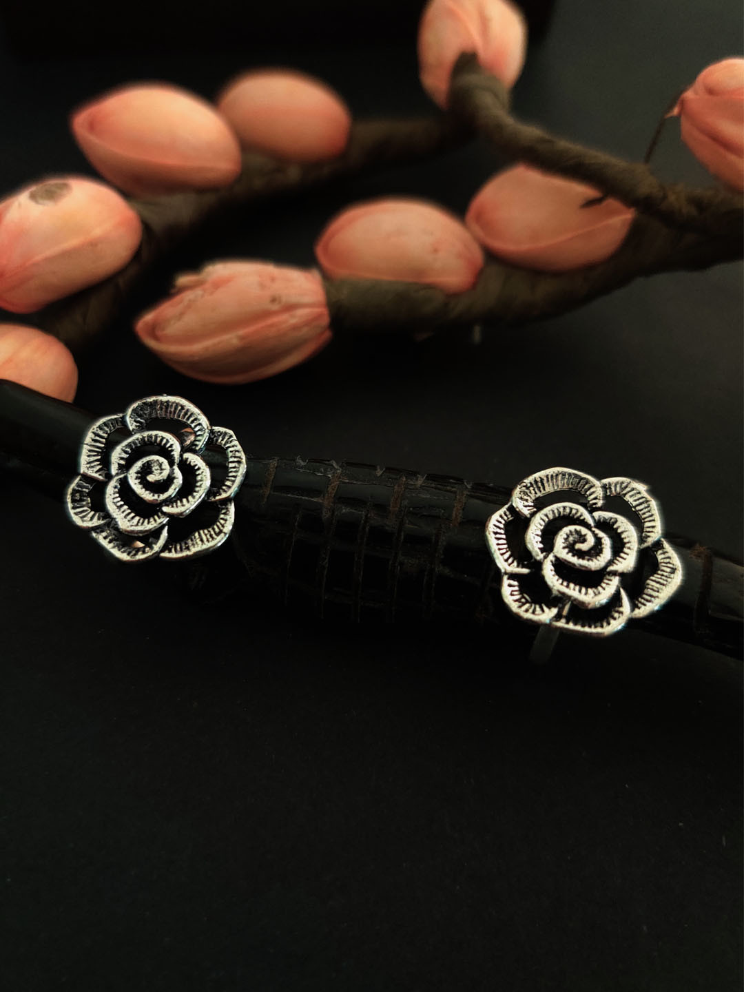 Binnis Wardrobe Set Of 2 Silver-Toned Adjustable Toe Rings