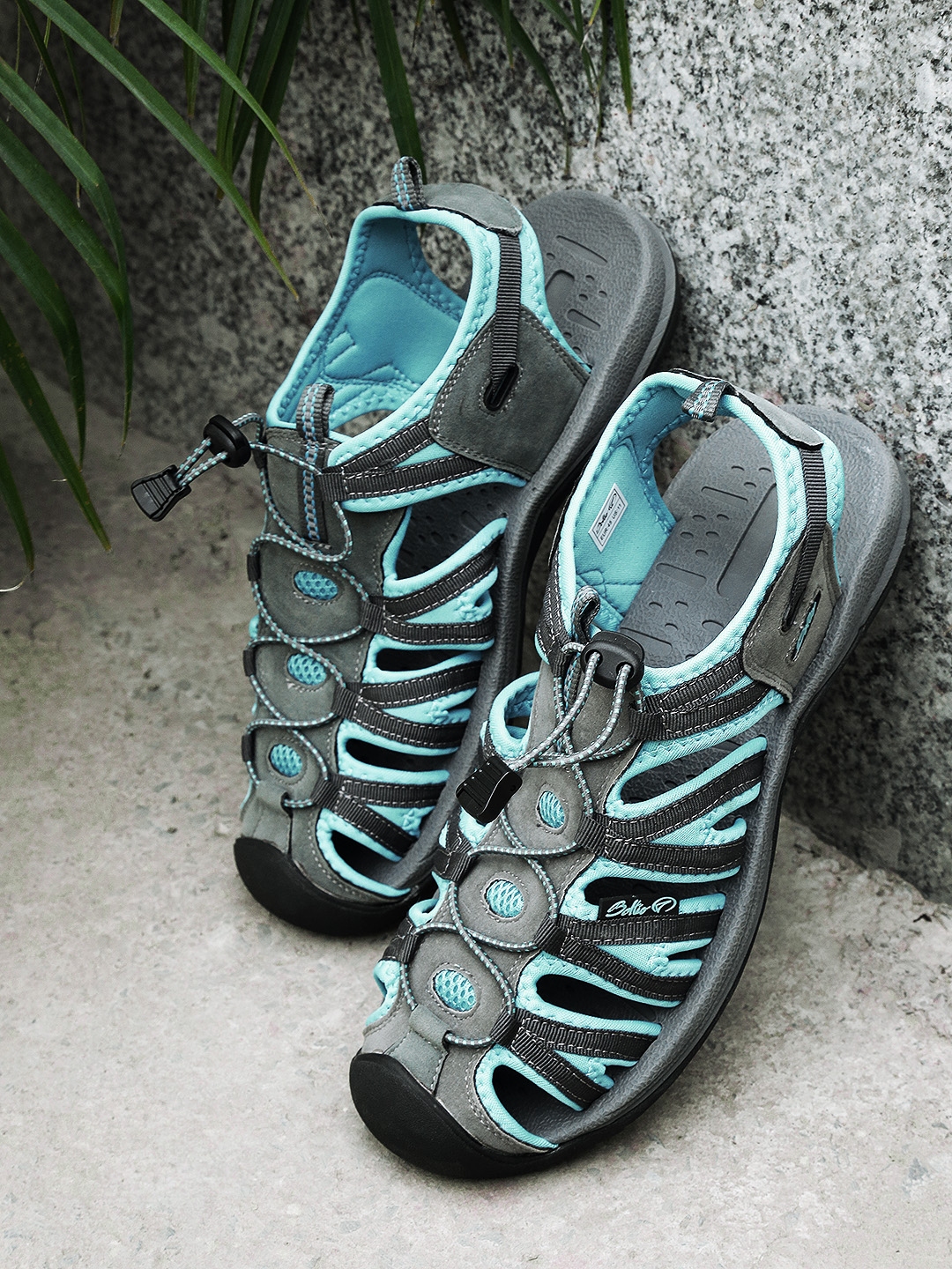 Boltio sandals online
