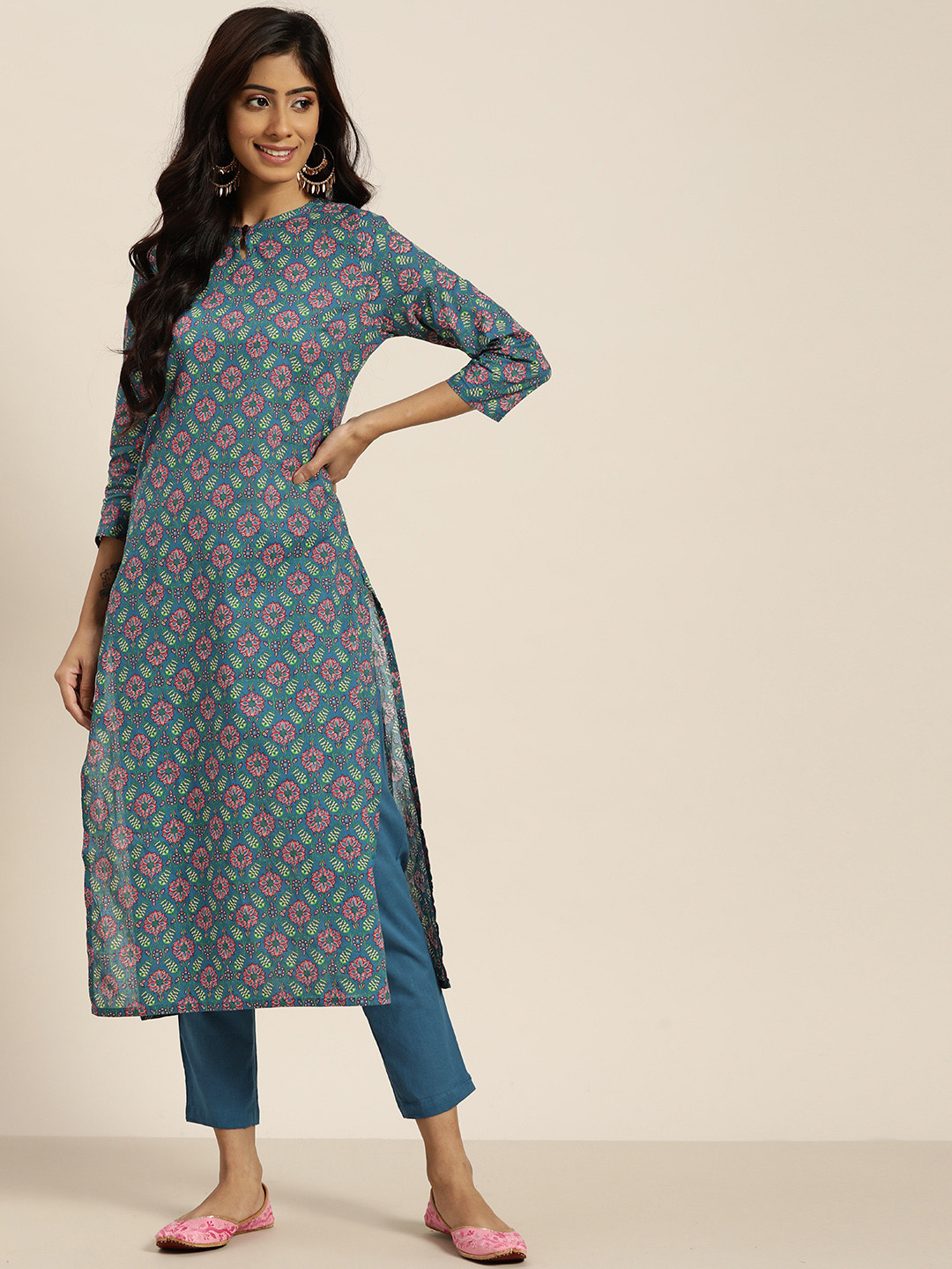 Sangria Women Teal Blue & Pink Motifs Print  Cotton Straight Kurta with Trousers