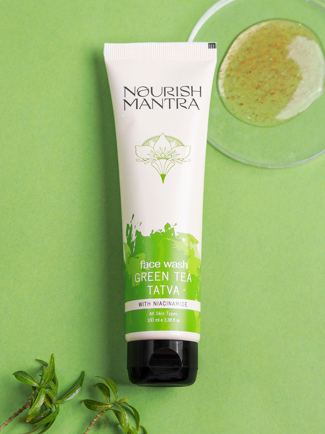 Nourish Mantragreen Tea Tatva Scrub Cleanser - 100 ml