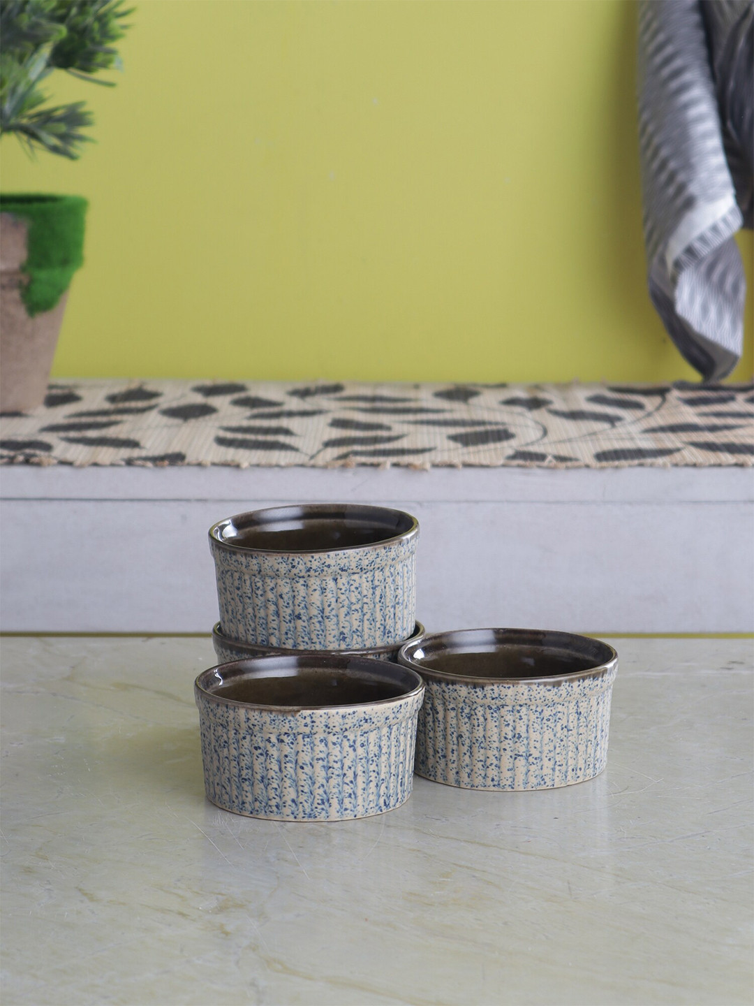 MIAH Decor Set of 4 Ceramic Baking & Serving Microwave Safe Ramekin Bowls