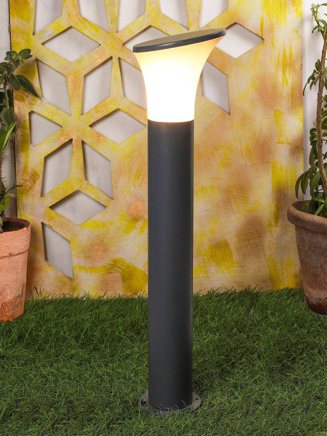 MFD HOME FURNISHING Grey Contemporary Outdoor Bollard Light