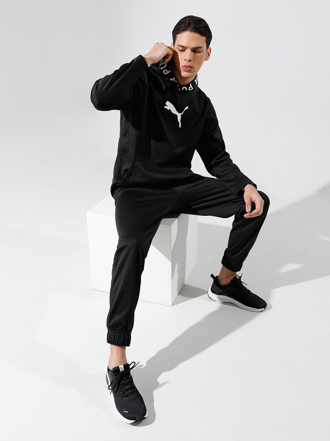 Puma Men Black Regular Fit WarmCell POWER Fleece Hooded Running & Training Sweatshirt