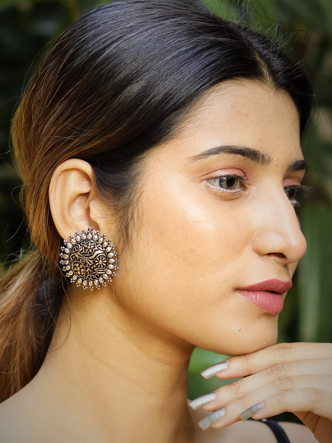 Binnis Wardrobe Women Dual-Toned German Silver Contemporary Stud Earrings