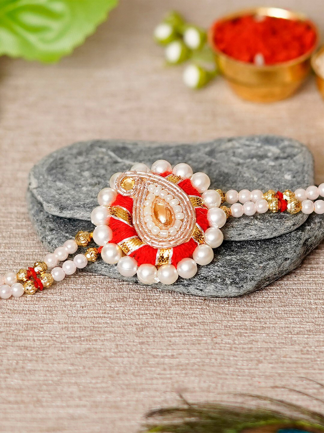 eCraftIndia Gold-Toned & White Rakhi Gift Set
