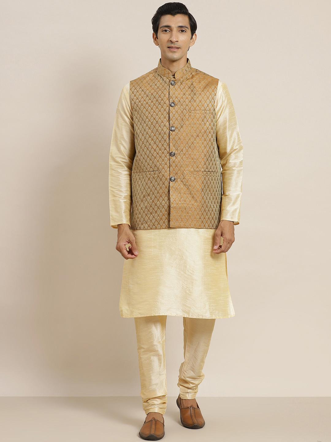 SOJANYA Men Golden Kurta with Churidar & Nehru Jacket