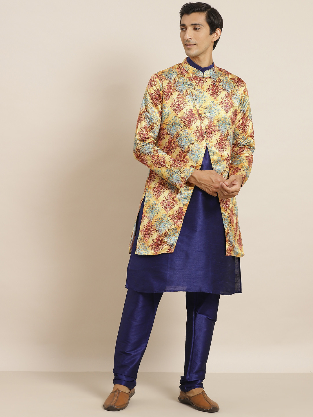 SOJANYA Men Navy Blue & Mustard Yellow Solid Kurta with Churidar & Ethnic Printed Jacket